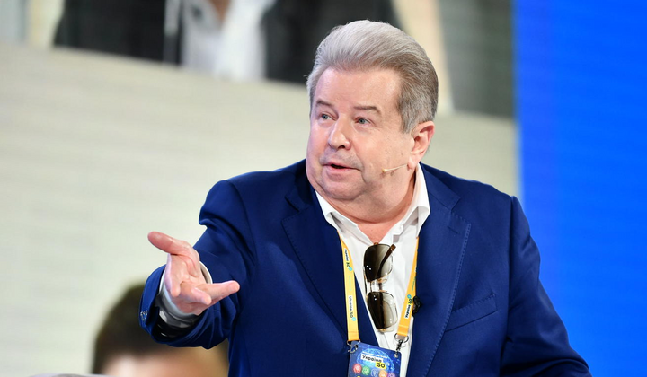 Михайло Поплавський у центрі скандалу