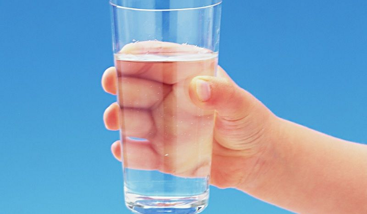 Загрязненная питьевая вода в Украине