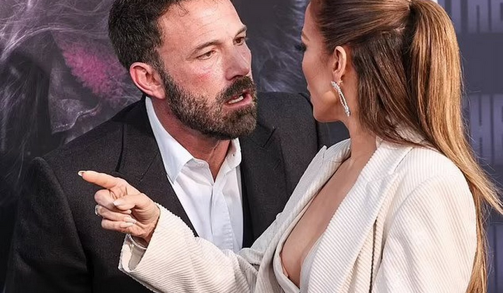 Весела пара Бен Аффлек та Дженніфер Лопес