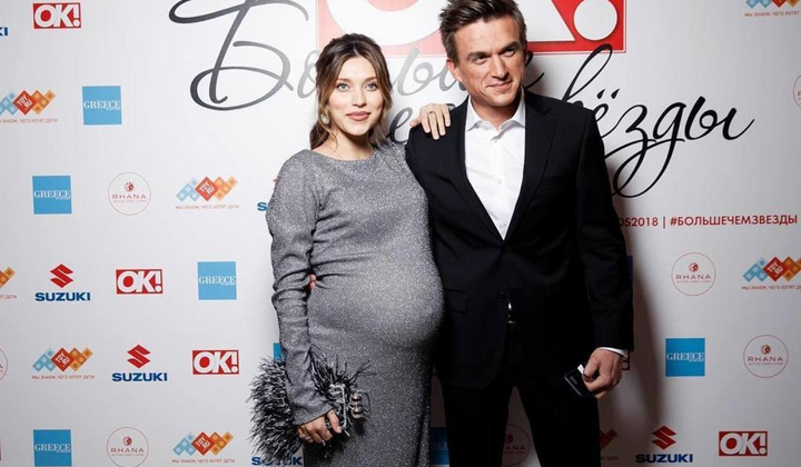 Фото Зміїнця на екстремальному автомобілі