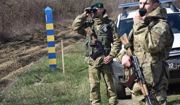 Українці шукають способи обійти візові обмеження