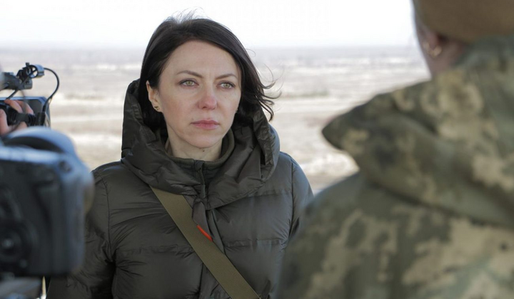 Українські військові під час бойових дій