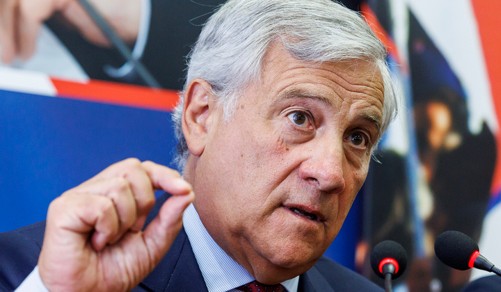 Глава МЗС Італії вирушає до Китаю