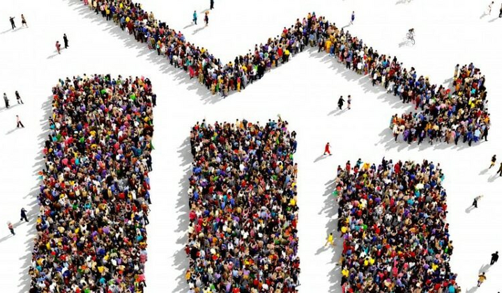 Численность населения снижается в Украине