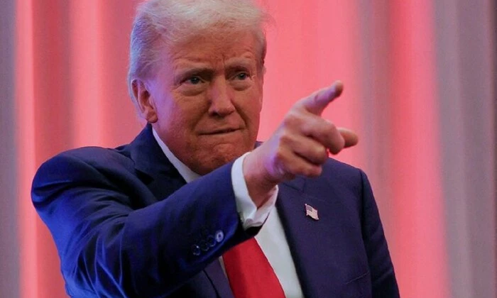 Картинка футболиста, которого назвал Трамп