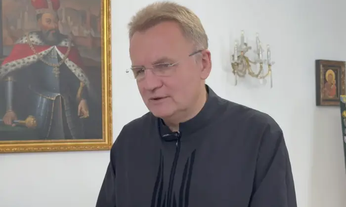 Садовий розповів про відправлення синів в армію