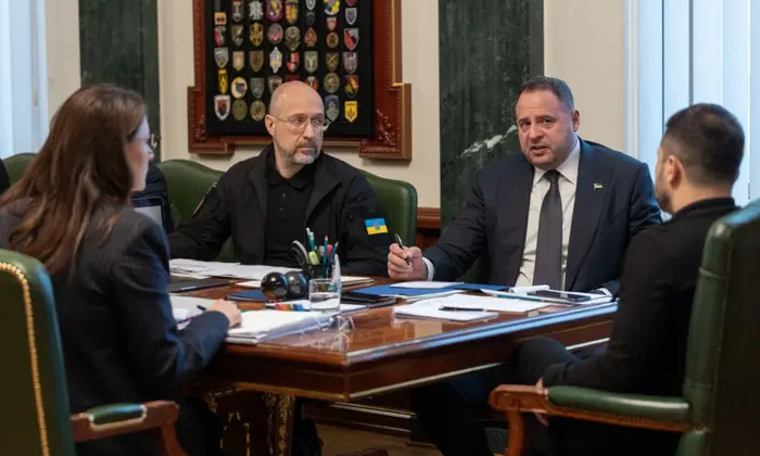 Совещание президента с правительственными чиновниками, аварийное отключение света