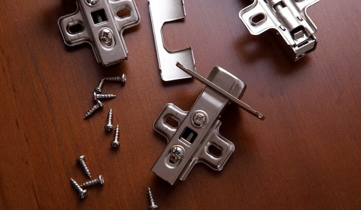Практичность и стиль: выбирайте лучшую мебельную фурнитуру для своего проекта
