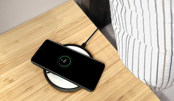 Варіанти бездротових зарядок для телефону
