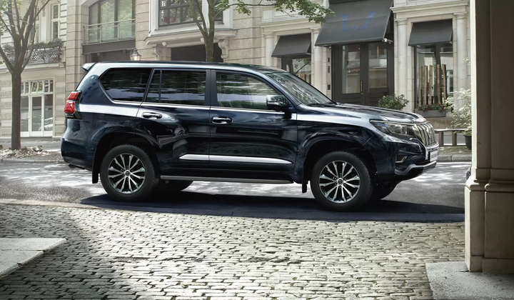 Преимущества автомобиля Toyota Land Cruiser для аренды