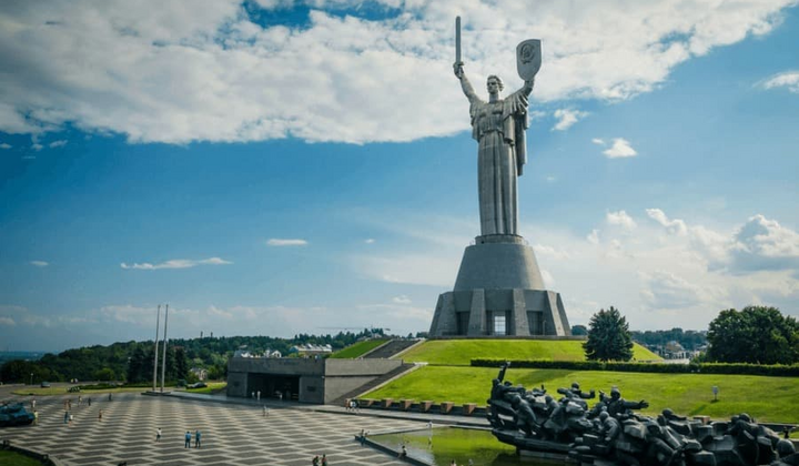 Вид на Києво-Печерську лавру зверху