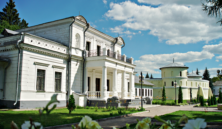 Подорож по пам'яткам Сум