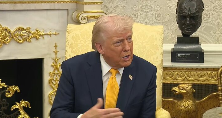 Трамп відмовляється від військових дій