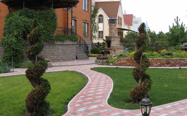 Тротуарная плитка: практичное и эстетичное решение для благоустройства