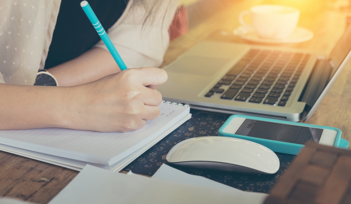 Украинских школьников будут обучать основам финансов и бизнеса. Фото: pon.org.ua