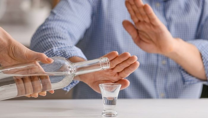 Кодування алкоголізму у Львові під ключ: безпечний шлях до тверезості