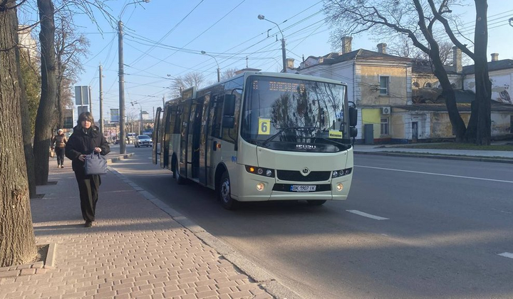 Наскільки здорожчає громадський транспорт. Фото: Суспільне Рівне
