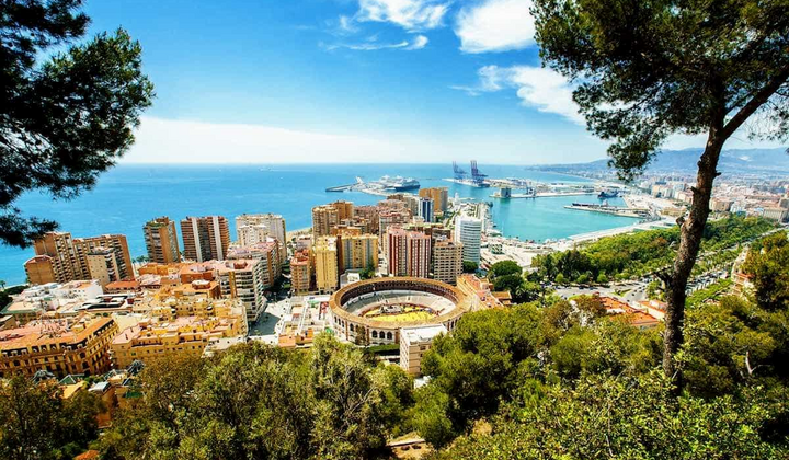 Малага запровадила правила для туристів