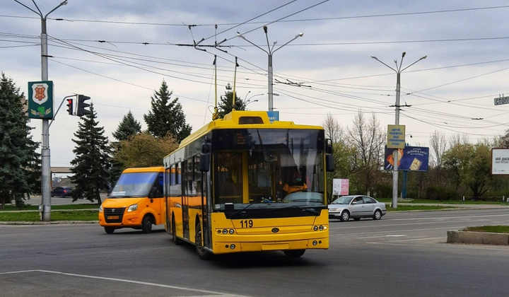 Тролейбус в Полтаві