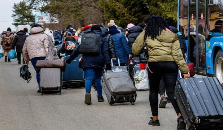 Сколько украинцев за границей