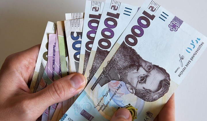 Які фінансові операції караються в’язницею