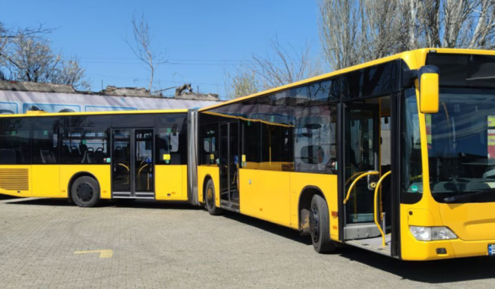 Соціальні автобуси в Одесі