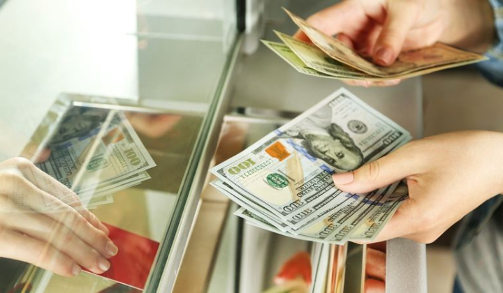How much money to take abroad