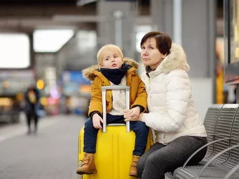 Border crossing with a child