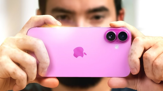 iPhone 17e vs iPhone 17 — у чому різниця між новим та флагманським iPhone