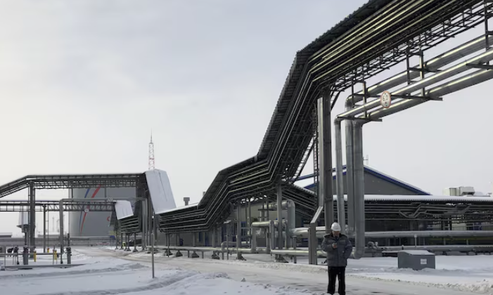 Oil storage facilities in Ust-Luga