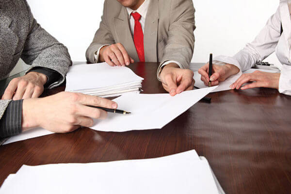 LLC or Ltd: how to use the abbreviation correctly and legal peculiarities
