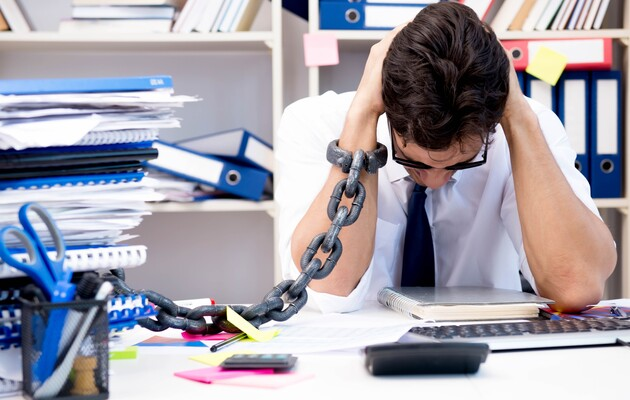 Staff Position Book: What It Is, How It Is Maintained and Why It Is Needed in Personnel Accounting