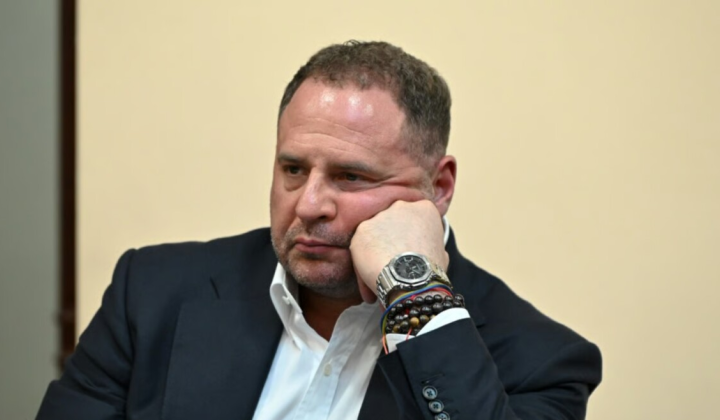 Who transferred money for Andriy Ermak's bail