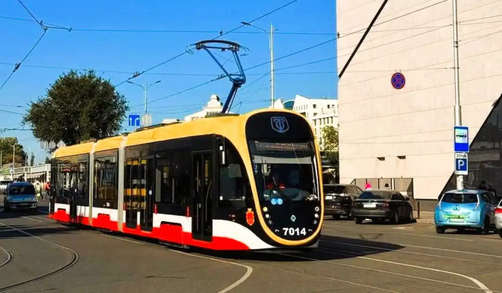 Which trisected trams are returning to Odesa