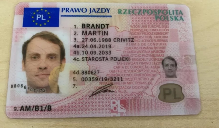 Водійські права у Польщі