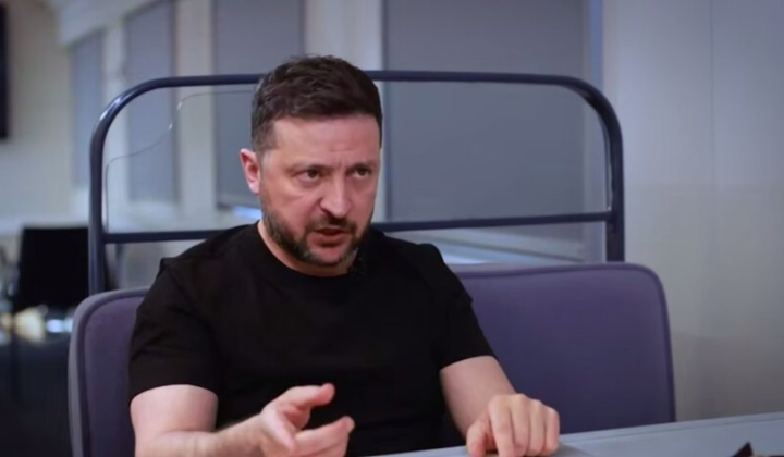 Зеленський про наступ РФ: військові та бюджет