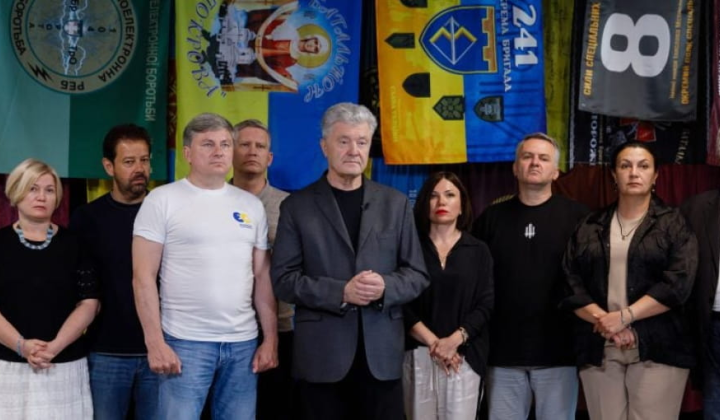 Poroshenko demands immediate convocation of the Rada and appointment of ministers of defense and SBU