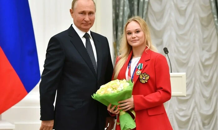 Melnikova playing in Italy: her ties to the Putin regime