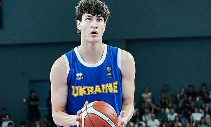 Сін Кличко оформив дабл-дабл у поєдинку молодіжного чемпіонату Франції