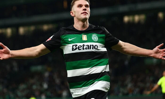 Футболіст не виступає за клуб