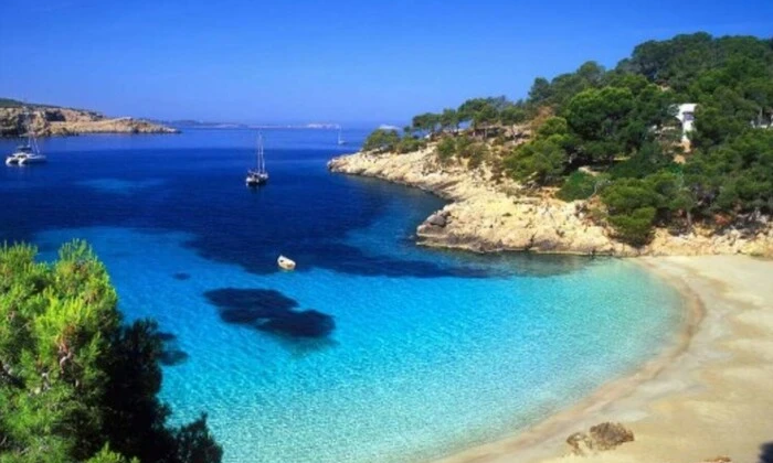 Відпочинок в Іспанії восени