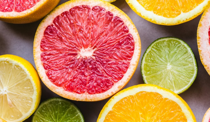 Citrus as a remedy against liver aging