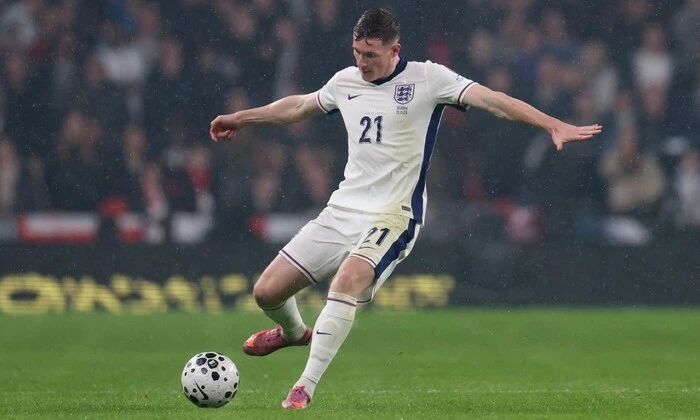 Manchester City prepares record offer for English star