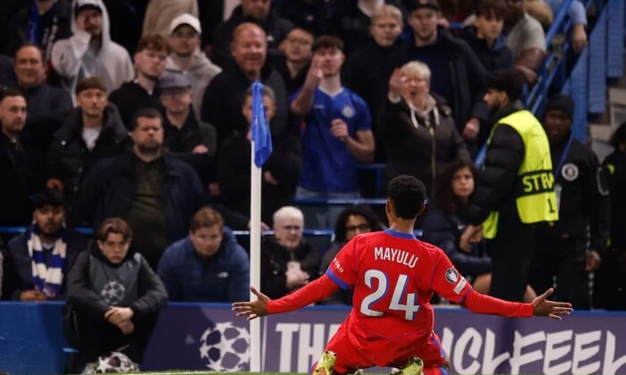 Goal in the PSG - Chelsea Champions League match