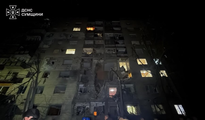 Russian air strike on residential high-rise building in Sumy