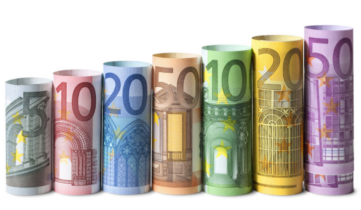 Євро та долар на фондовому ринку