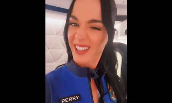 Кэти Перри в космосе лично