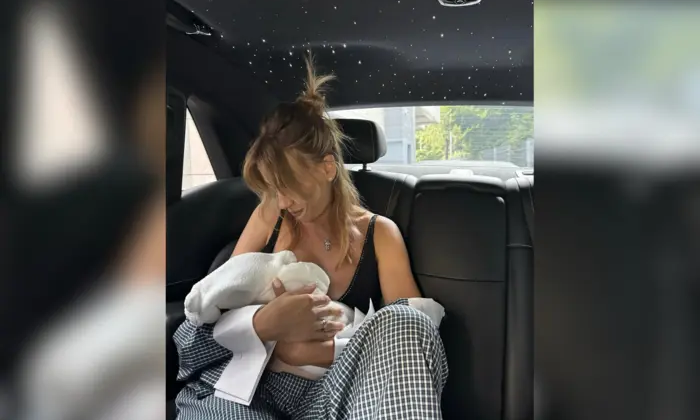 Леся Нікітюк з дитиною