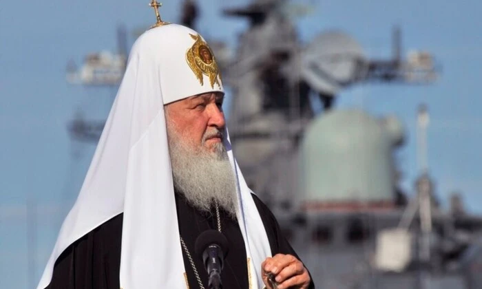 Логотип ЄС та пакет санкцій