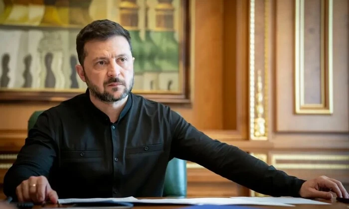 Зеленский подписал закон о военном сборе